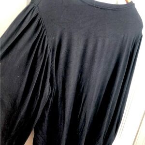 Tahari Women’s Black Puff Peasant Sleeve Metal Studded Top XL.